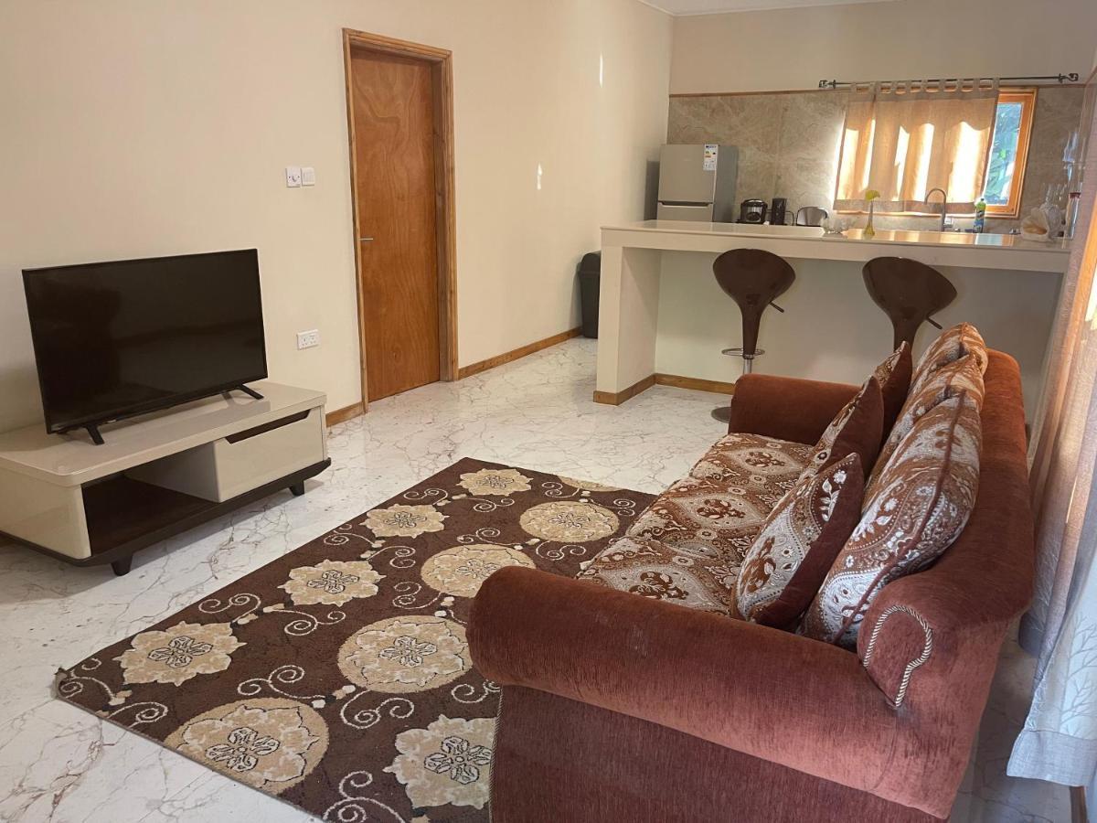 Gala Beach Self-Catering Glacis  Exterior photo